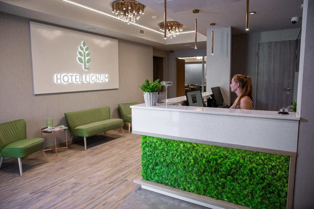 Lignum Hotel Miskolc Bagian luar foto